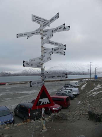 Longyearbyen před letišťem