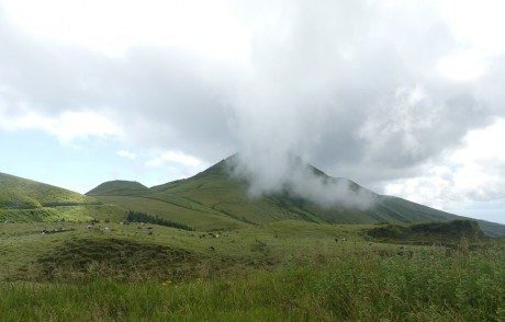 okolo Pico da Esperanca