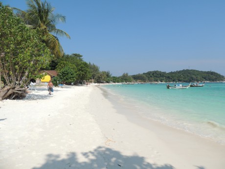 Ko Lipe- Pattaya beach