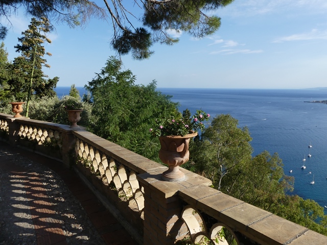 Taormina, veřejné zahrady, výhledy