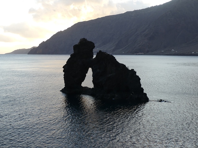 Roque de Bonanza- Las Playas