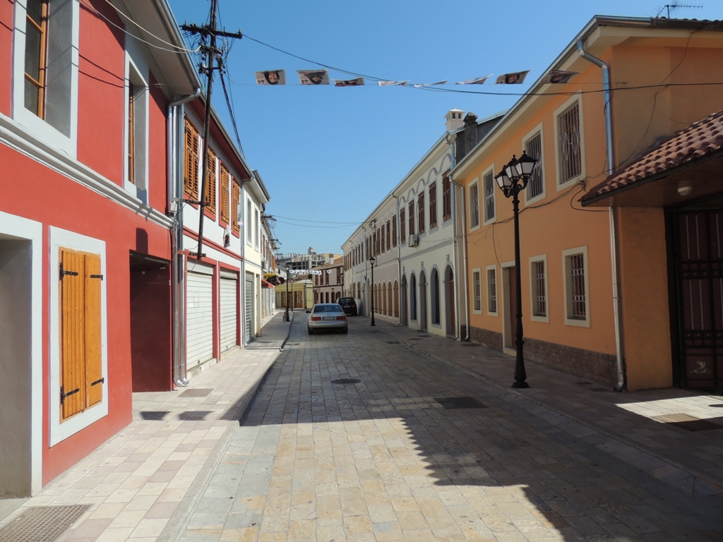 Stopy po volební kapmani v Albánii