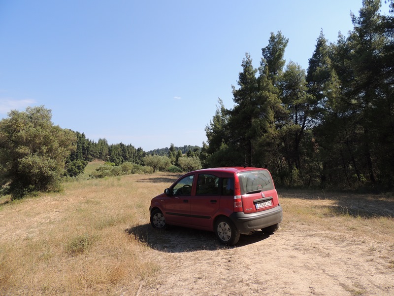 naše SUV :-) na nezpevněných cestách